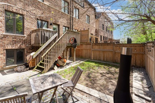 1223 Azinger Lane, Mississauga, ON 