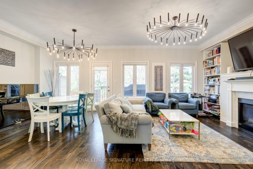 1223 Azinger Lane, Mississauga, ON 