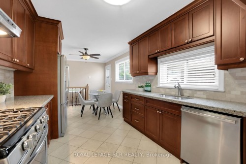 273 Newlove Drive, Caledon, ON - Indoor Photo Showing Kitchen With Double Sink
