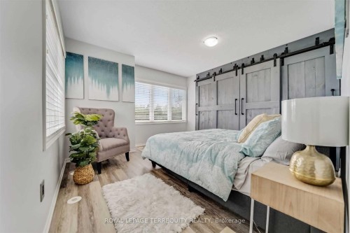 1-5035 Ninth Line N/A, Mississauga, ON - Indoor Photo Showing Bedroom