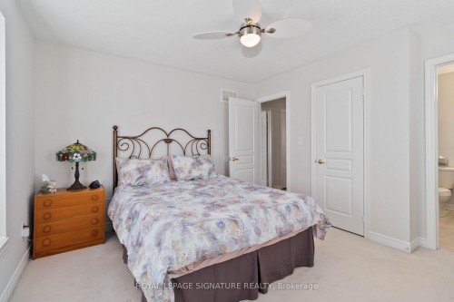 573 Gardenbrook Avenue, Oakville, ON - Indoor Photo Showing Bedroom