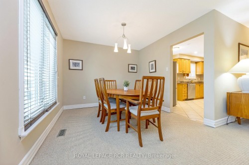 37 Grassmere Crescent, Brampton, ON - Indoor Photo Showing Dining Room