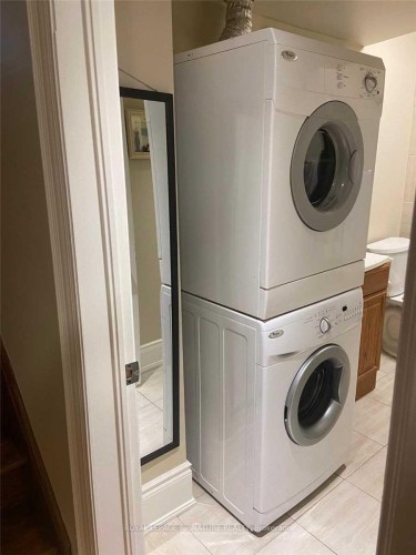 Lower-41 Kimbermount Drive, Toronto, ON - Indoor Photo Showing Laundry Room