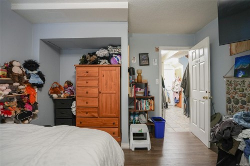 4594 Alwyn St, Port Alberni, BC 