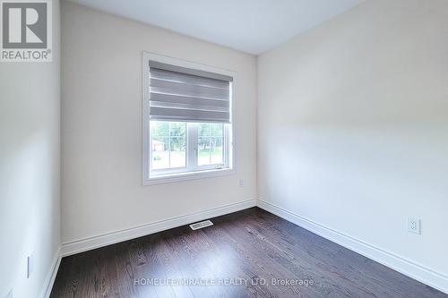 1101 Garner Road E, Hamilton, ON - Indoor Photo Showing Other Room