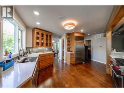 Quartz counter tops - 