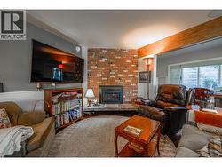 Sitting area off Kitchen with gas Fireplace - 