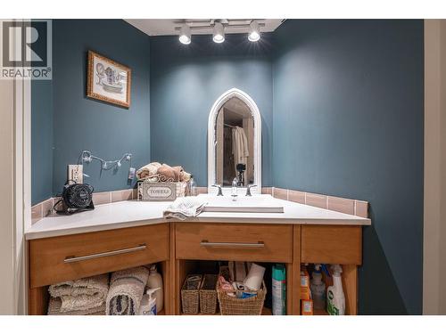 Basement Bedroom #3 - 14038 Ponderosa Way, Coldstream, BC - Indoor Photo Showing Bathroom