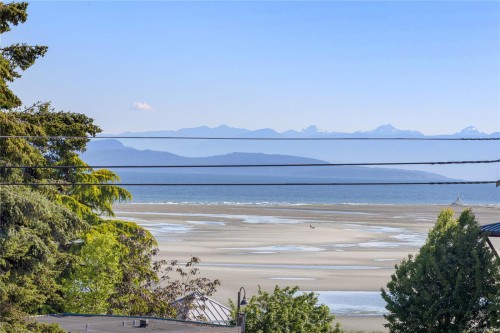 406-220 Island Hwy West, Parksville, BC - Outdoor With Body Of Water With View