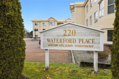 406-220 Island Hwy West, Parksville, BC - Outdoor