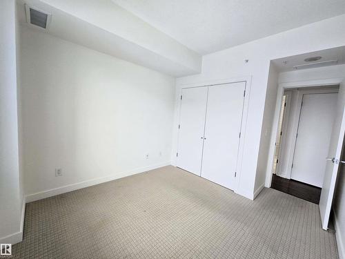 #606 2606 109 St Nw, Edmonton, AB - Indoor Photo Showing Other Room