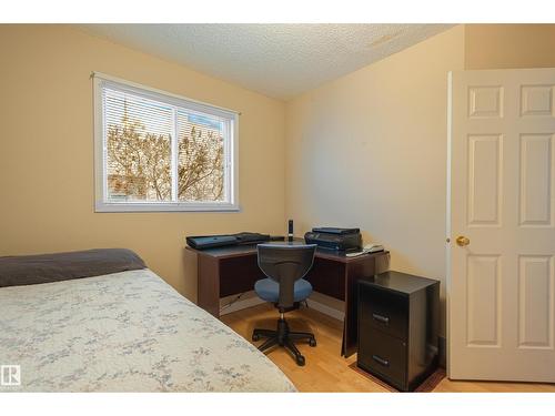 31 Harwood Dr, St. Albert, AB - Indoor