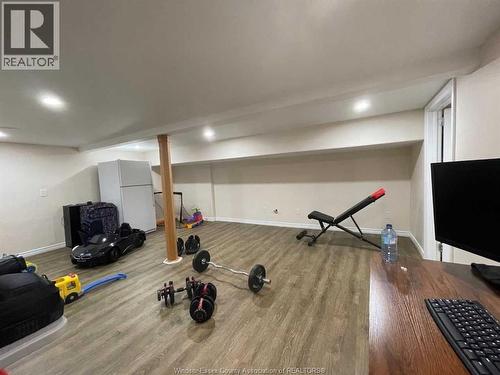 330 Elliott Avenue Unit# Lower, Windsor, ON - Indoor Photo Showing Gym Room