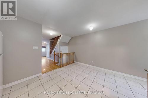 369 Caboto Trail, Markham, ON - Indoor Photo Showing Other Room