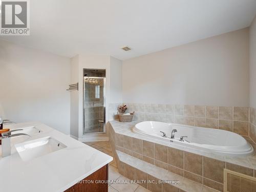 192 Chayna Crescent, Vaughan, ON - Indoor Photo Showing Bathroom
