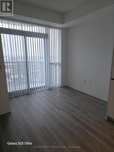 1708 - 8 Interchange Way W, Vaughan, ON - Indoor Photo Showing Other Room