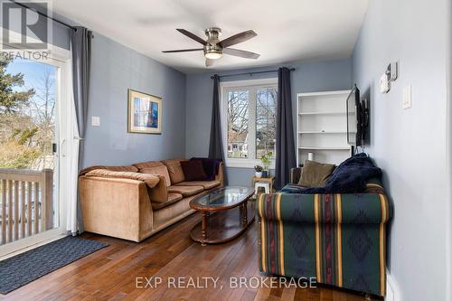 118 Napier Street, Kingston (Central City East), ON - Indoor