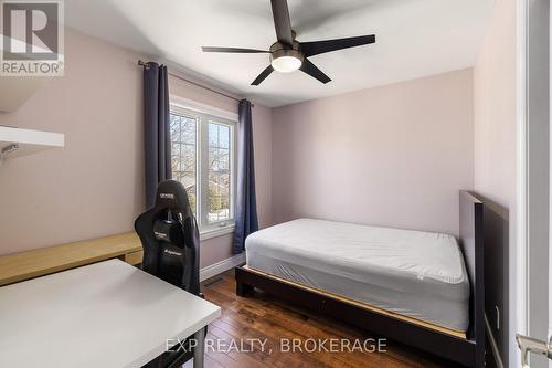 118 Napier Street, Kingston (Central City East), ON - Indoor Photo Showing Bedroom