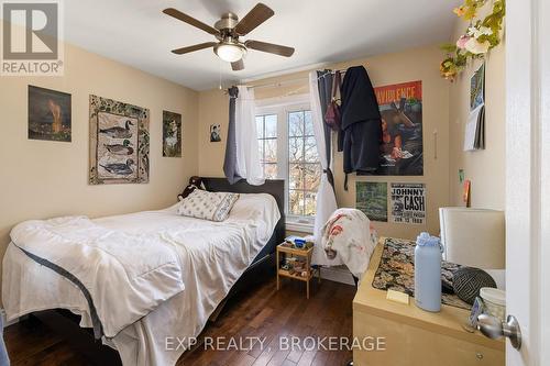 118 Napier Street, Kingston (Central City East), ON - Indoor Photo Showing Bedroom