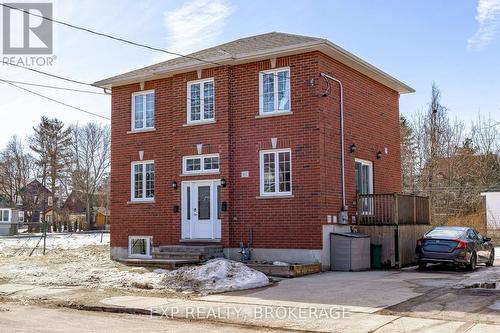 118 Napier Street, Kingston (Central City East), ON - Outdoor With Exterior