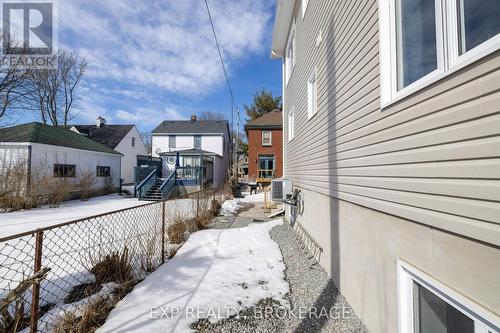 118 Napier Street, Kingston (Central City East), ON - Outdoor With Exterior