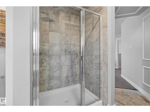 1222 164A St Sw, Edmonton, AB - Indoor Photo Showing Bathroom