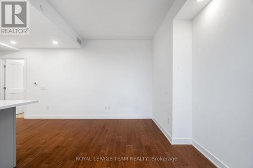 2506 - 340 Queen Street, Ottawa, ON - Indoor Photo Showing Other Room