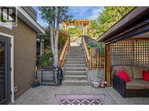 1988 Dewdney Road, Kelowna, BC - Outdoor With Exterior