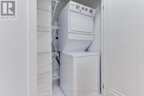 1502 - 105 Oneida Crescent, Richmond Hill, ON - Indoor Photo Showing Laundry Room