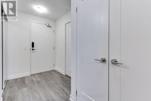 1502 - 105 Oneida Crescent, Richmond Hill, ON - Indoor Photo Showing Other Room