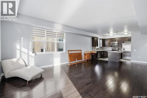 305 2255 Angus Street, Regina, SK - Indoor Photo Showing Living Room