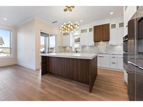 14177 60A Avenue, Surrey, BC - Indoor Photo Showing Kitchen With Upgraded Kitchen