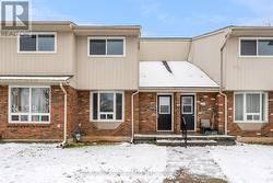 244 - 100 BROWNLEIGH AVENUE  Welland (Welland Downtown), ON L3B 5V8