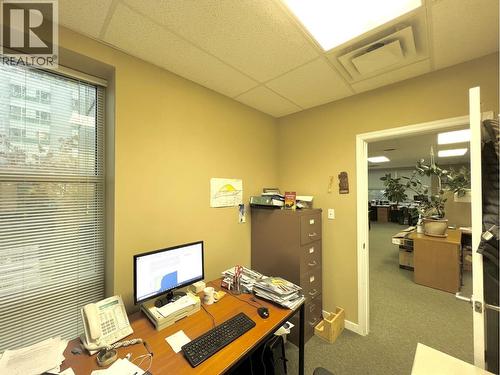 227 998 Harbourside Drive, North Vancouver, BC 