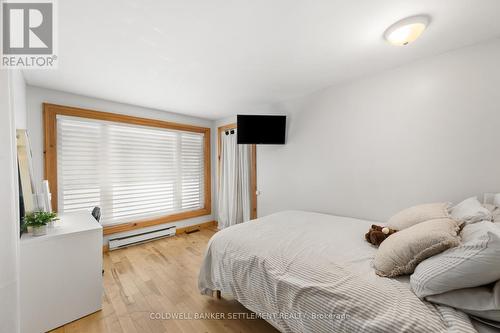 225 Mile Point Road, Drummond/North Elmsley, ON - Indoor Photo Showing Bedroom