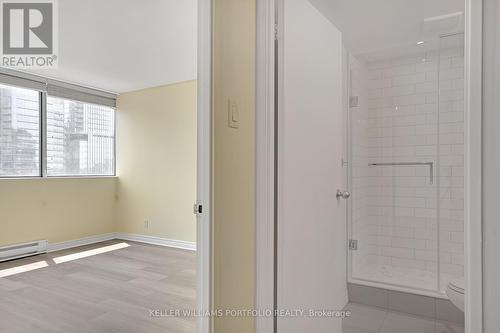 1704 - 914 Yonge Street, Toronto, ON - Indoor