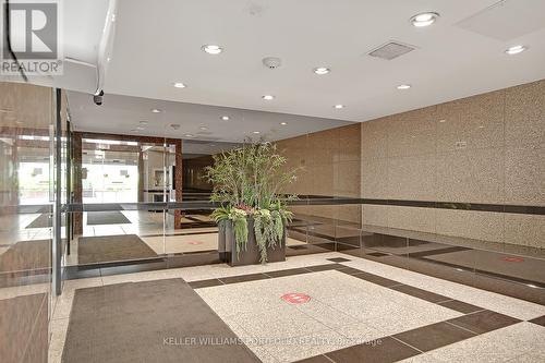 1704 - 914 Yonge Street, Toronto, ON - Indoor Photo Showing Other Room