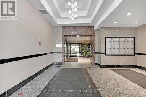 1704 - 914 Yonge Street, Toronto, ON - Indoor Photo Showing Other Room