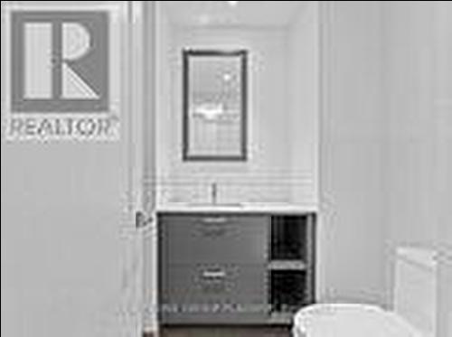 Gph5 - 470 Front Street W, Toronto, ON - Indoor Photo Showing Bathroom