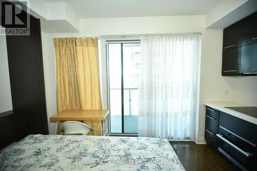 2607 - 1080 Bay St. Avenue W, Toronto, ON - Indoor Photo Showing Bedroom