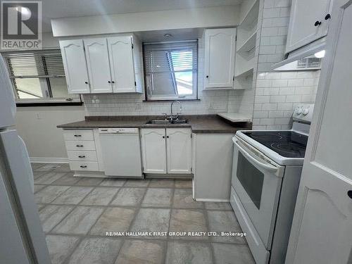 63 Taylor Road, Ajax, ON - Indoor Photo Showing Kitchen