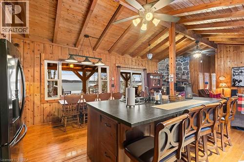 111 Wilson Drive, Georgian Bluffs, ON - Indoor