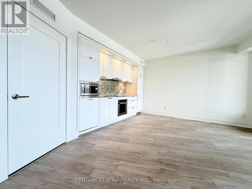 718 - 259 The Kingsway, Toronto, ON - Indoor