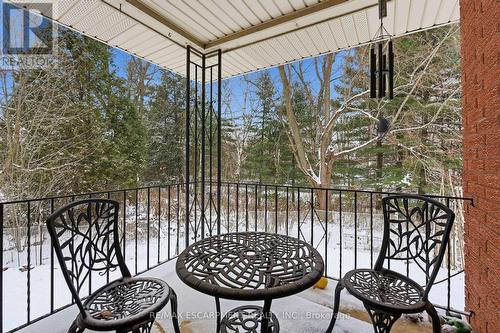 6780 Mcniven Road, Burlington, ON - Outdoor