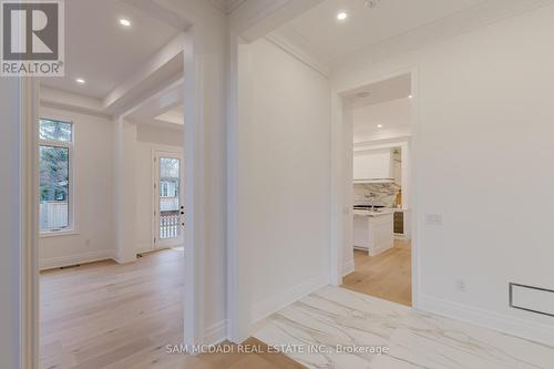 243 Prince George Crescent, Oakville, ON - Indoor Photo Showing Other Room