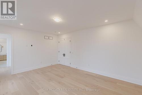 243 Prince George Crescent, Oakville, ON - Indoor Photo Showing Other Room