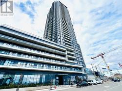 2909 - 15 WATERGARDEN DRIVE  Mississauga, ON L5R 0H4