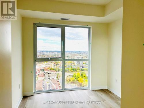 2909 - 15 Watergarden Drive, Mississauga, ON - Indoor Photo Showing Other Room