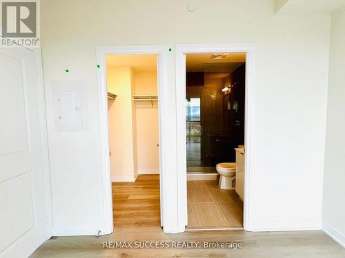 2909 - 15 Watergarden Drive, Mississauga, ON - Indoor Photo Showing Other Room