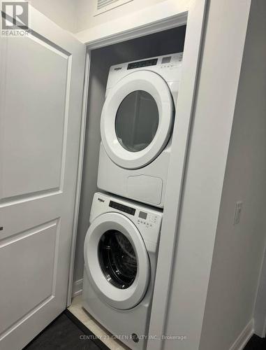 205 - 3220 William Coltson Avenue, Oakville, ON - Indoor Photo Showing Laundry Room